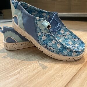 Simply Southern Blue and White Shell Pattern Loafers